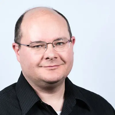 Eric Schiller (he/him)